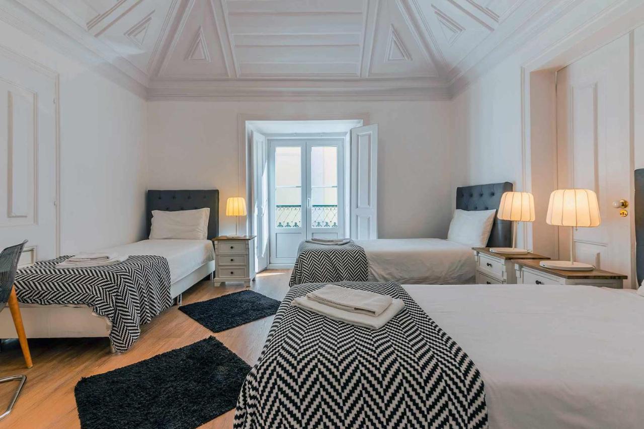 Bairro Alto Palace Special For Groups Up To 24 Guests Lisboa المظهر الخارجي الصورة
