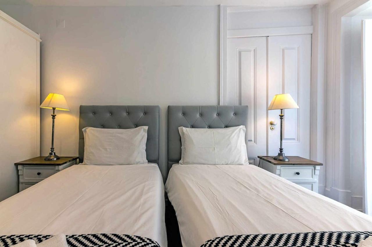 Bairro Alto Palace Special For Groups Up To 24 Guests Lisboa المظهر الخارجي الصورة